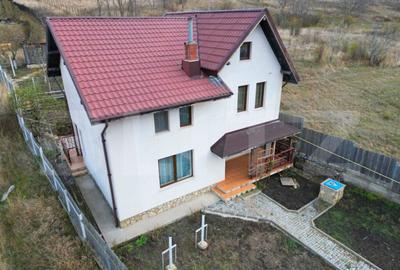 Casa 4 camere, 127mp, Letcani - 2