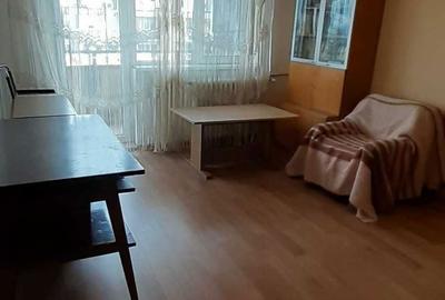 Apartament cu 3 camere decomandat în Gheorghe Doja - 8