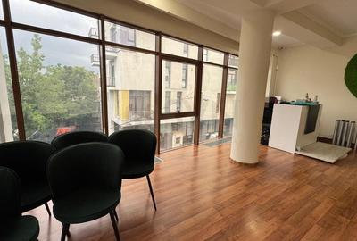 REA0132341 Apartament spatios de vanzare I Eroii Revolutiei I ideal locuinta sau - 2