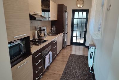 Casă individuală cu 7 camere cu Canalizare în Sânandrei - 16