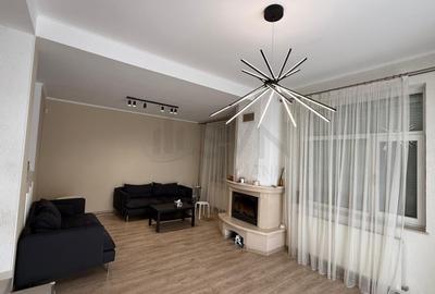 Casă individuală cu 5 camere cu Canalizare în Central - 5