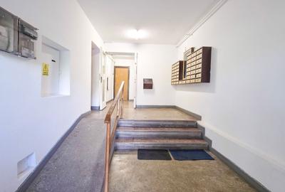 Apartament cu 4 camere decomandat în Tei - 16