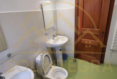 Descoperă Casa Ideală în Snagov cu 7 Camere, de Vânzare - 6