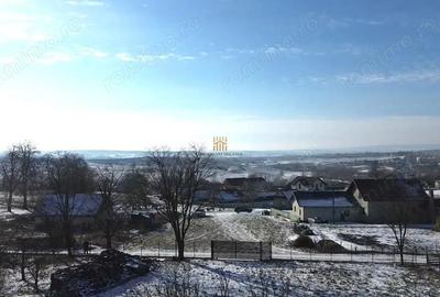 Teren de 2000 mp, în Liteni (Moara) - 1