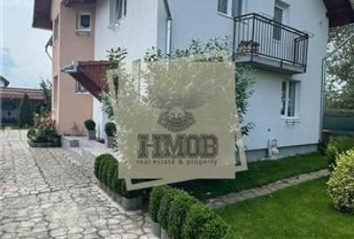 Vila cu 5 camere 3 bai si 400 teren in Sibiu - 2