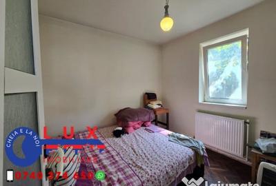 Casă cu 4 camere cu Teren 360 Mp în Piața Nouă - 10