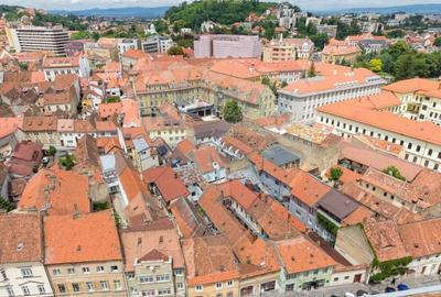 Apartament cu 3 camere decomandat, mobilat în Centrul Istoric - 16