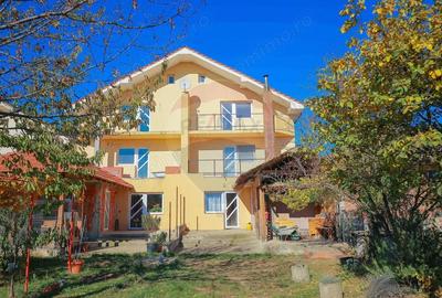 Duplex cu 5 camere ?i 506 mp teren de vanzare, str. Nufarului - 18