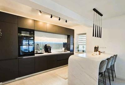 Apartament cu 4 camere decomandat, mobilat în Unirii