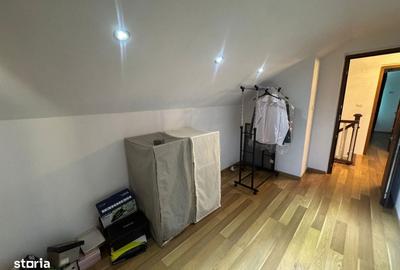 Casă cu 4 camere cu Teren 2000 Mp în Tomești - 2