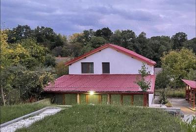 Spațiu comercial, de 82 mp, în Central - 1