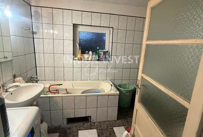 Casă cu 2 camere cu Teren 185 Mp în Ighiu