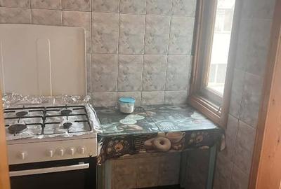 Apartament cu 3 camere decomandat, mobilat în Dacia - 6