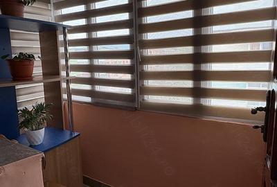 Apartament cu 2 camere semidecomandat în 9 Mai - 2