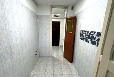 Garsonieră decomandată în Băneasa - 9