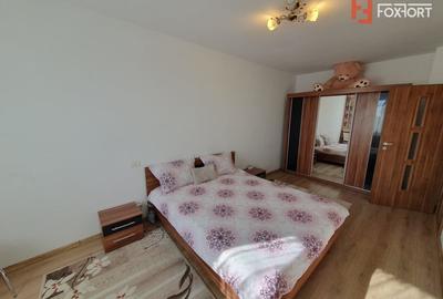 Apartament cu 3 camere, mobilat în Buziașului - 12