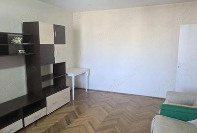 Apartament cu 2 camere decomandat în 22 Decembrie - 13