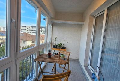 Apartament cu 2 camere semidecomandat în 1 Decembrie 1918 - 1