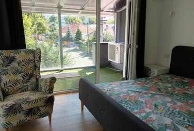 Apartament in zona UMF - In Contructie Tip Vila cu acces la curte! - 2