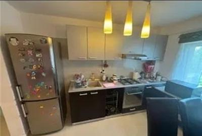 Apartament 3 camere -Zona Sud  - etaj 3/4 - 70 mp - 2