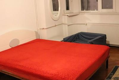 Apartament cu 3 camere decomandat, mobilat în Libertății - 9