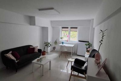 Apartament cu 3 camere decomandat în Muncii - 2