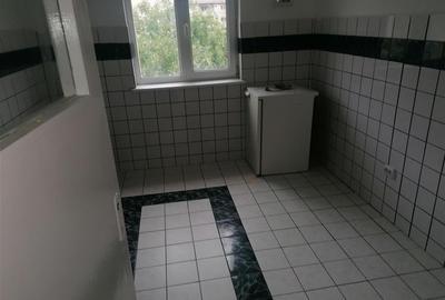 Decomandat Bloc Izolat Calea Girocului - 1
