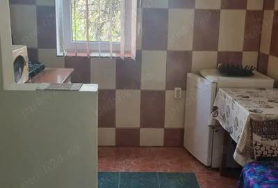 Apartament cu 2 camere decomandat în Slănic - 1