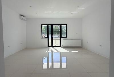 Spațiu comercial, de 35 mp, în Central - 7