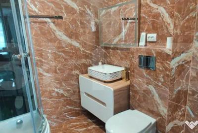 Apartament cu 3 camere semidecomandat, mobilat în Florești - 1