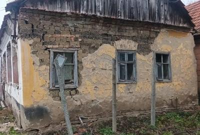 Casă cu Teren 1748 Mp în Central