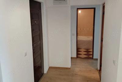 Apartament cu 3 camere decomandat în Oltenița - 6