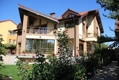 Casă cu 6 camere în Aluniș - 9