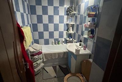 Apartament cu 3 camere semidecomandat în Central - 2