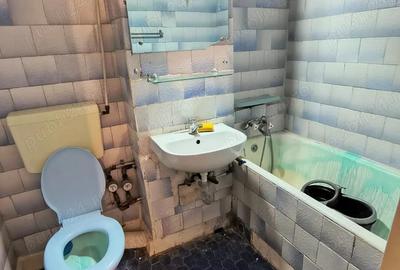 Apartament 2 camere de vanzare Sector 4, Bulevardul Alexandru Obregia 73.000 - 5