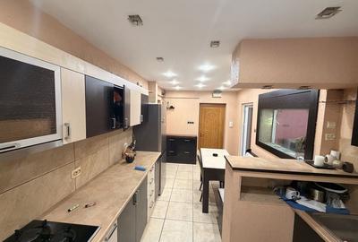 Apartament cu 3 camere decomandat în Ostroveni - 6