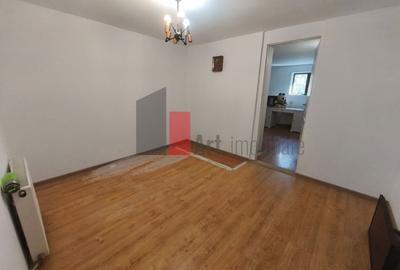 Casă individuală cu 4 camere cu Canalizare în Giulești - 15