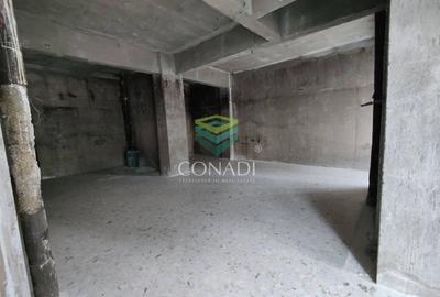 Spațiu comercial, de 845.57000732422 mp, în Unirii - 15