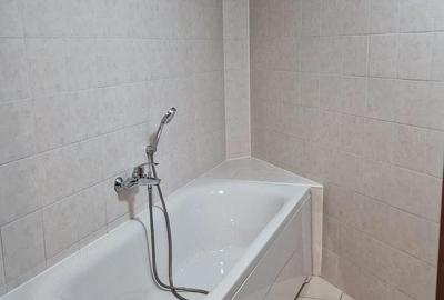 Apartament cu 3 camere decomandat în Aradului - 4