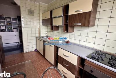 Apartament cu 4 camere semidecomandat, mobilat în Tei - 18