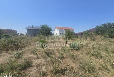 Teren de 545 mp, în Domnești