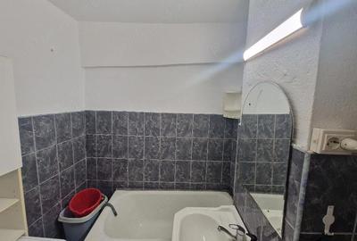 Apartament cu 2 camere decomandat în Dâmbovița - 2