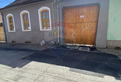 Apartament cu 2 camere semidecomandat în Mediaș - 3