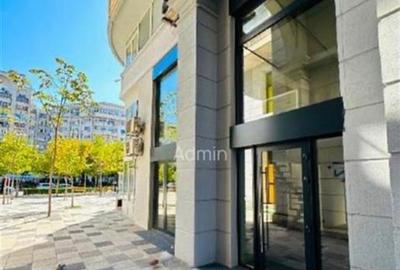 Spațiu comercial, de 120 mp, în Central - 1
