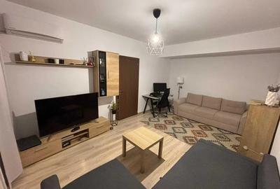 Apartament cu 2 camere decomandat, mobilat în Păcii