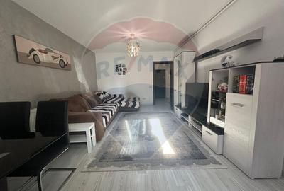 DE VANZARE Apartament 2 camere Fundeni - 2