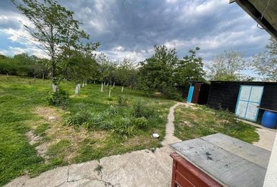 Casă cu 3 camere în Stănești - 1