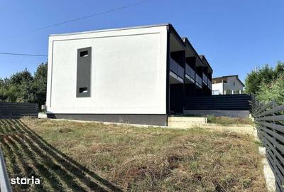 Casă cu 3 camere decomandat cu Canalizare în Bucium - 11