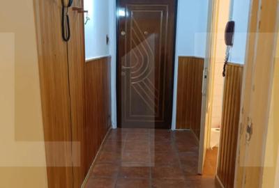 Apartament cu 2 camere decomandat în Spitalul Județean