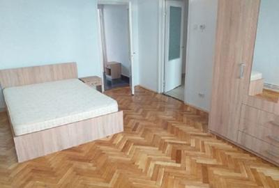Alexandru Cel Bun Piata Voievozilor apartament 4 camere 100 mp cu CT